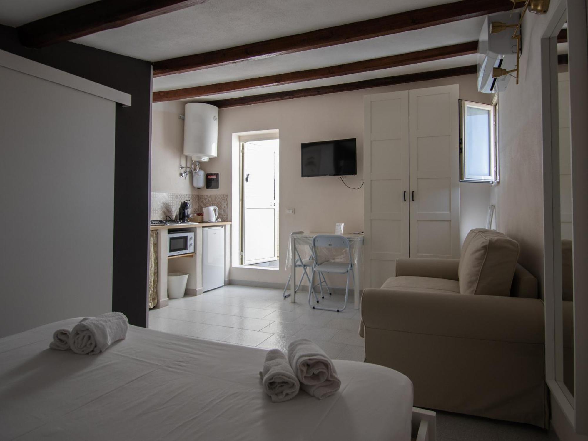 Ducezio Rooms Noto Bagian luar foto